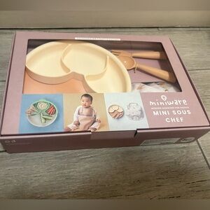 Miniware Mini Soup Chef Set 1 Plate,1 Spoon, 1 Fork and 1 Bib - Pink NIB